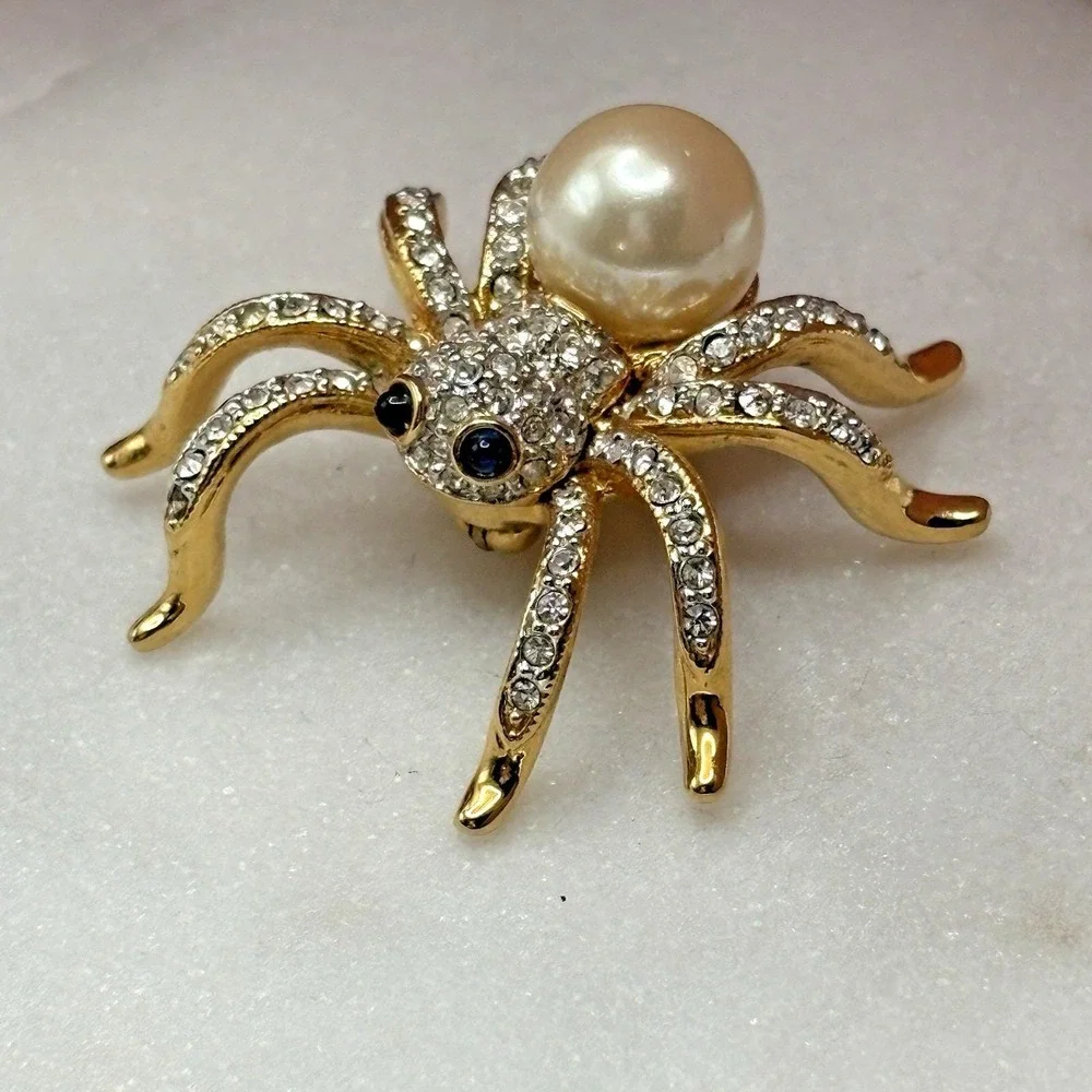 Vintage Swarovski Spider Brooch Pin Gold Tone Faux Pearl 22K Gold Plated